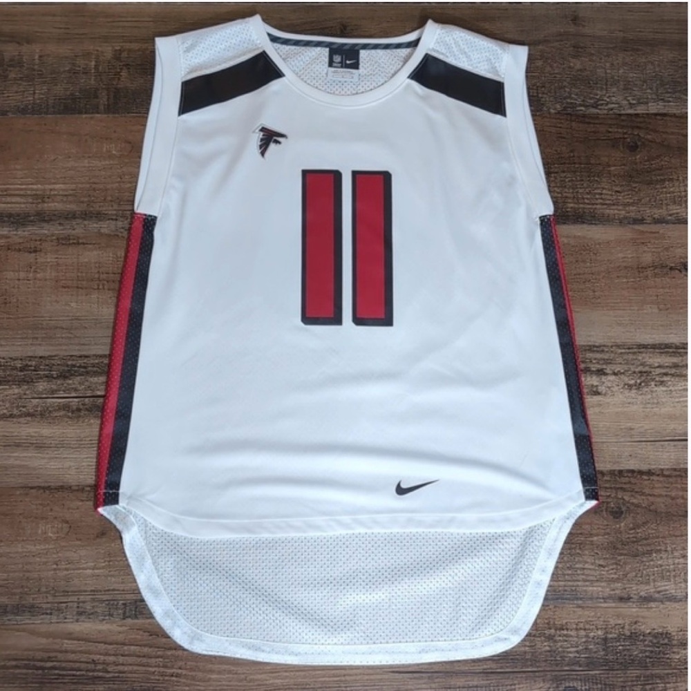 Nike Women’s White Jersey with Red and Black Accents